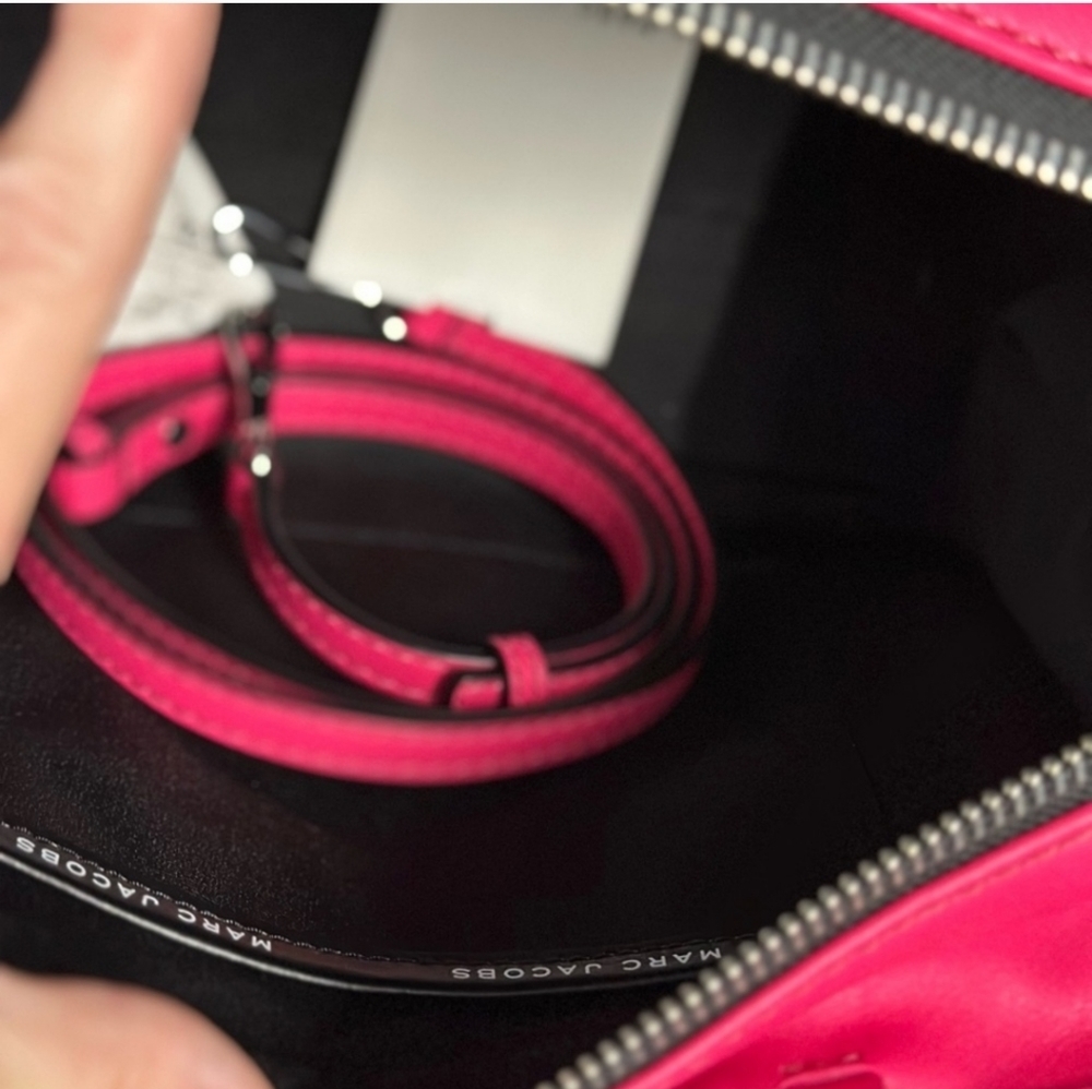 Marc Jacobs NWT large lunch boxbag - Picture 9 of 9